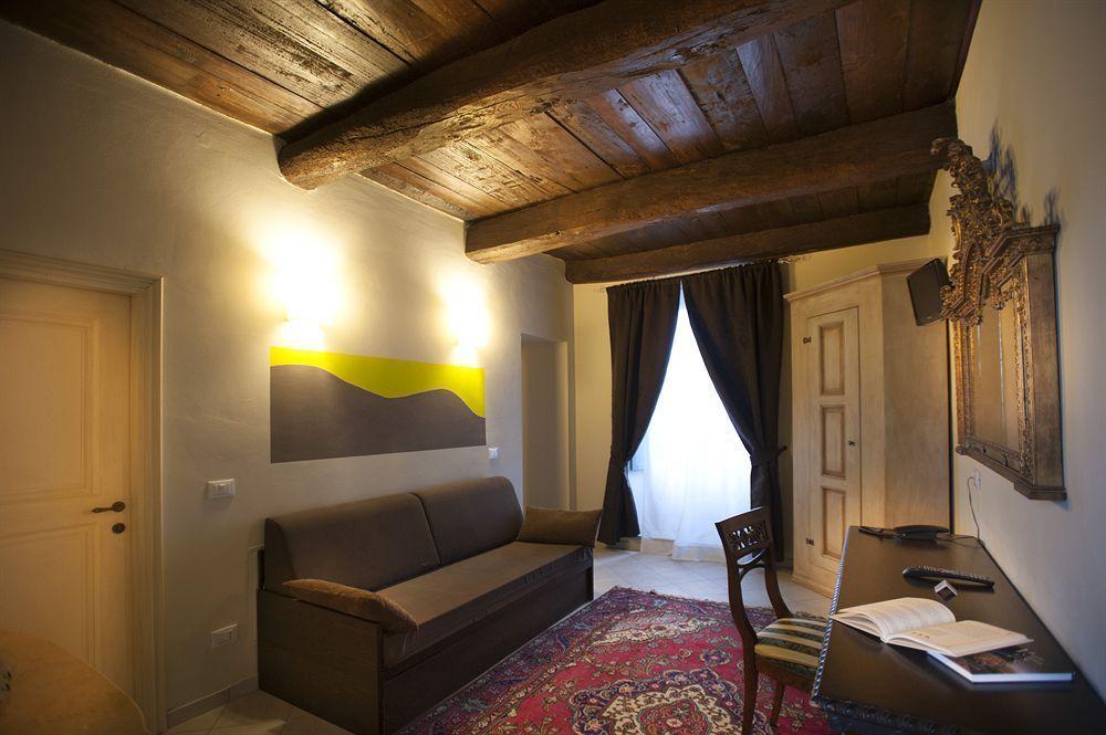 Hotel Il Campanile Cherasco Exterior photo