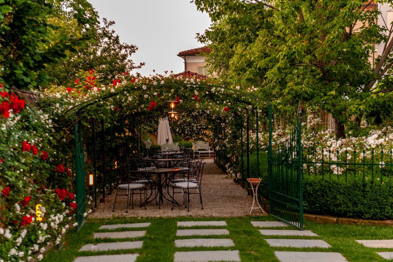 Hotel Il Campanile Cherasco Exterior photo